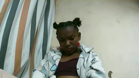 veronique online show from September 25, 7:50 pm