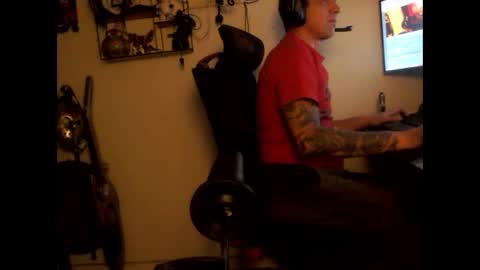 Snapshot of hotkinkytat chatting on March 4, 11:54 pm hotkinkytat online show from March 4, 11:54 pm