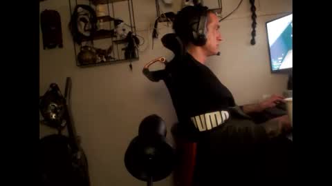 Snapshot of hotkinkytat chatting on March 12, 12:42 am hotkinkytat online show from March 12, 12:42 am