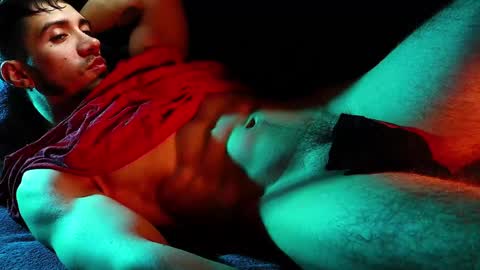 Hotlatinking online show from January 22, 5:59 am