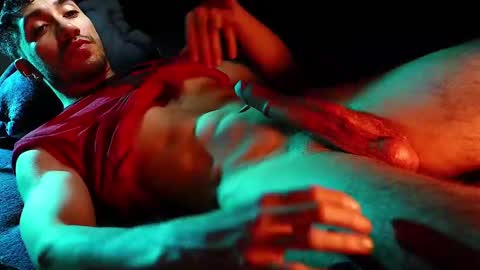 Hotlatinking online show from February 14, 5:19 am