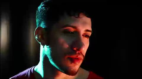 Hotlatinking online show from September 19, 10:32 pm