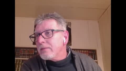 hotlux_54 online show from January 1, 9:52 pm