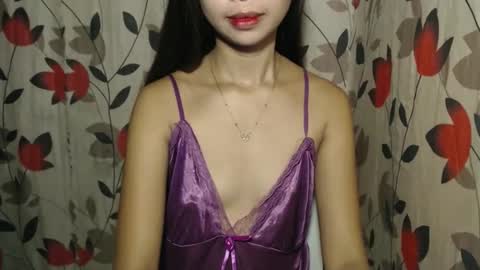 hotmom_gia online show from November 23, 1:00 pm