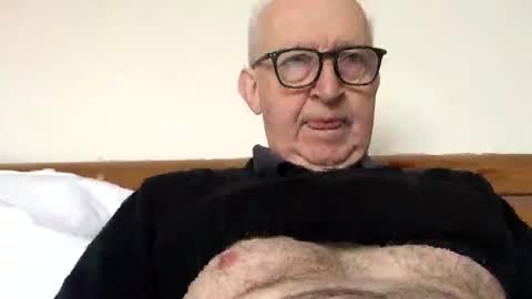 hotmuff99 online show from February 15, 9:38 am