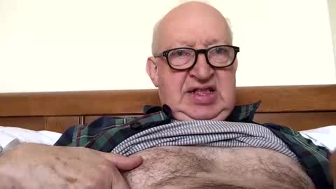 hotmuff99 online show from November 26, 8:48 am