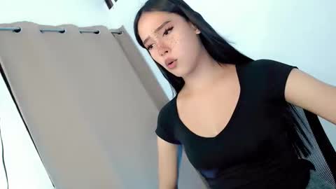 HOT BEATRICE online show from September 10, 10:15 am