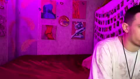 Snapshot of hotprincess2hot chatting on January 6, 1:30 pm hotprincess2hot online show from January 6, 1:30 pm