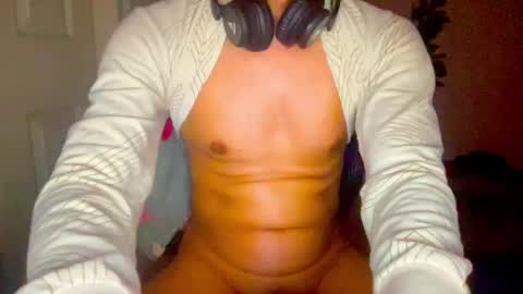 Snapshot of hotsexythighs chatting on October 20, 11:10 am Jack online show from October 20, 11:10 am