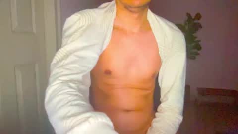 Snapshot of hotsexythighs chatting on December 15, 6:23 pm Jack online show from December 15, 6:23 pm