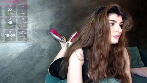 Celine online show from January 26, 6:06 pm