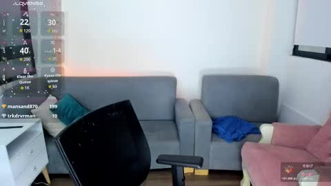 Snapshot of hottbee1 chatting on November 24, 8:30 pm AMY online show from November 24, 8:30 pm