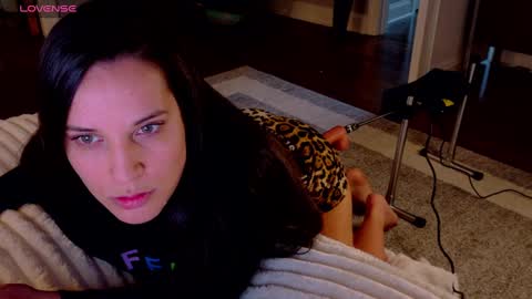 --- Dana May online show from January 29, 7:22 pm