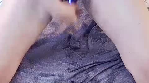 Snapshot of hottxgilf chatting on January 5, 2:27 am Maggie online show from January 5, 2:27 am