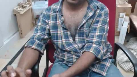 Snapshot of houseofwayne chatting on October 3, 12:24 pm Cute Boy with Awesome Cock. online show from October 3, 12:24 pm