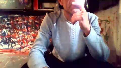 ask me online show from December 8, 7:54 pm