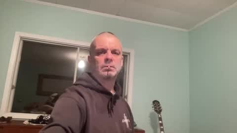 howlingatnothing online show from December 25, 11:42 pm