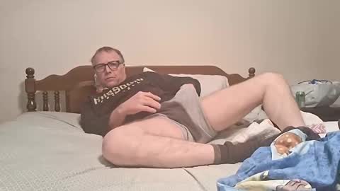 Hpycpl4eva online show from November 9, 4:05 pm