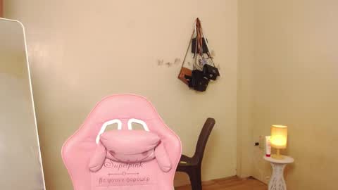 Snapshot of hugeasiancockandrea chatting on January 2, 9:07 pm drea online show from January 2, 9:07 pm