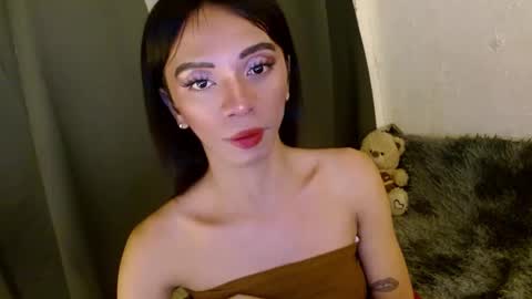 Snapshot of hugecock_caraxx chatting on December 26, 2:55 am Cara online show from December 26, 2:55 am