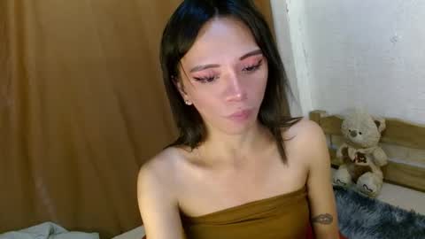 Snapshot of hugecock_caraxx chatting on January 14, 9:30 pm Cara online show from January 14, 9:30 pm