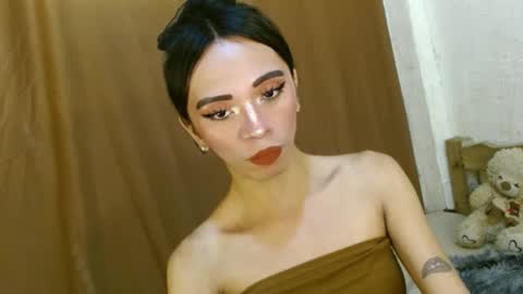 Snapshot of hugecock_caraxx chatting on January 23, 10:44 pm Cara online show from January 23, 10:44 pm