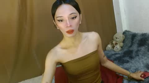 Snapshot of hugecock_caraxx chatting on February 11, 11:12 pm Cara online show from February 11, 11:12 pm