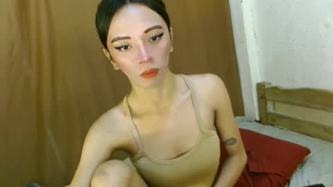 Snapshot of hugecock_caraxx chatting on February 20, 7:41 pm Cara online show from February 20, 7:41 pm