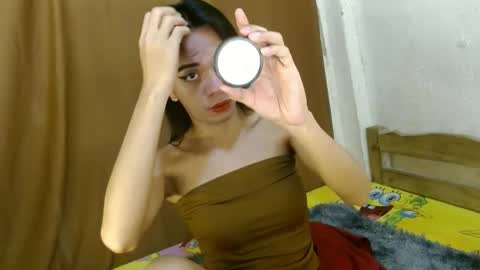 Snapshot of hugecock_caraxx chatting on February 23, 10:17 am Cara online show from February 23, 10:17 am