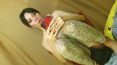 Snapshot of hugecock_caraxx chatting on February 28, 12:10 am Cara online show from February 28, 12:10 am