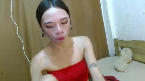 Snapshot of hugecock_caraxx chatting on September 18, 2:35 am Cara online show from September 18, 2:35 am