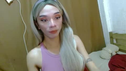 Snapshot of hugecock_caraxx chatting on October 26, 6:52 am Cara online show from October 26, 6:52 am