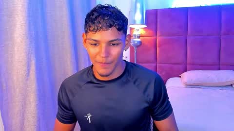 Hugo Cano online show from December 2, 3:01 am