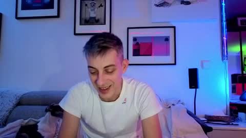 Hugo online show from January 12, 9:29 pm