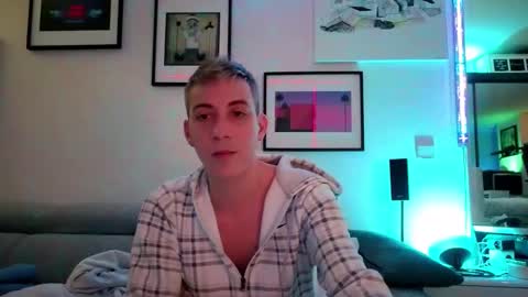 Hugo online show from March 2, 3:48 pm