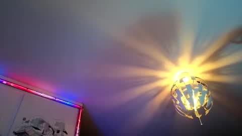 Hugo online show from September 26, 9:19 pm