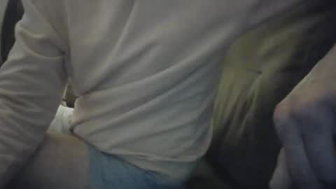 Snapshot of huguit026 chatting on December 16, 11:54 pm huguit026 online show from December 16, 11:54 pm