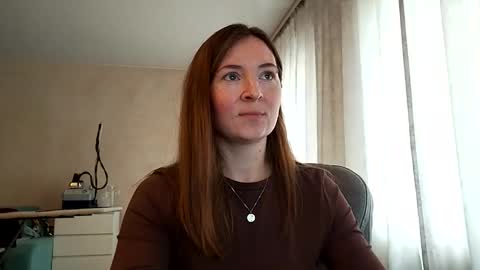 HumpyGrey online show from September 22, 6:37 am