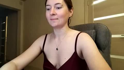 HumpyGrey online show from October 5, 4:38 pm