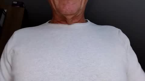 hundeleine online show from October 6, 6:00 am