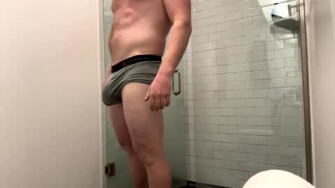 hungcollege98 online show from January 5, 10:19 pm