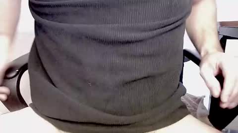 Snapshot of hungnuncutboy chatting on February 7, 5:29 pm hungnuncutboy online show from February 7, 5:29 pm