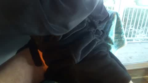 hungryluver online show from December 3, 4:17 pm