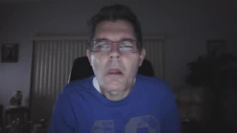 hunkmasclefad458 online show from October 1, 2:28 am