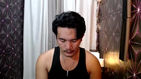 Snapshot of hunkylloyd chatting on January 25, 8:53 am hunkylloyd online show from January 25, 8:53 am