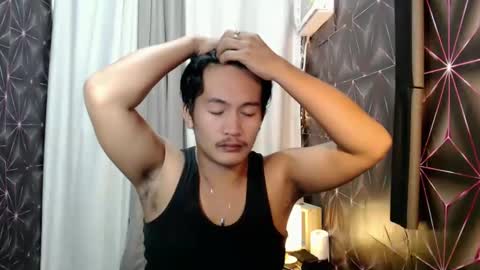 Snapshot of hunkylloyd chatting on February 11, 3:51 pm hunkylloyd online show from February 11, 3:51 pm