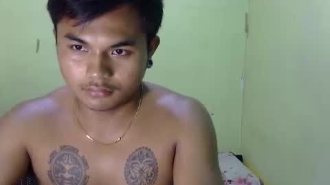 Snapshot of hunkyzeus chatting on October 8, 11:08 am hunkyzeus online show from October 8, 11:08 am