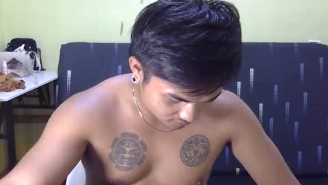 Snapshot of hunkyzeus chatting on October 10, 11:53 am hunkyzeus online show from October 10, 11:53 am