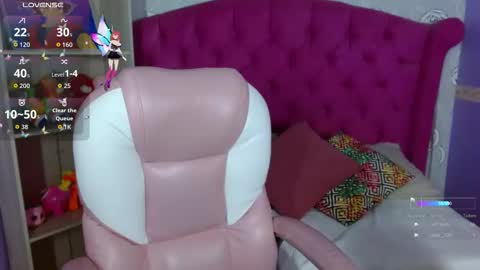 Snapshot of hunter_ignis chatting on November 15, 12:52 am I G N I S online show from November 15, 12:52 am