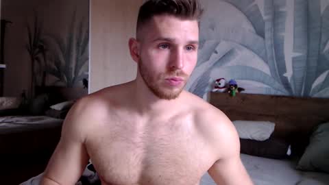 Hunter Bridges online show from January 9, 12:30 pm